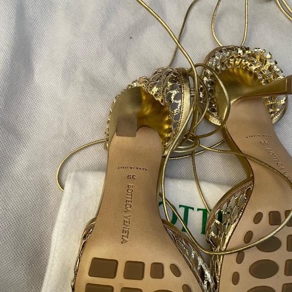 Bottega Veneta Gold Strappy Heels 39 - Picture 5 of 6